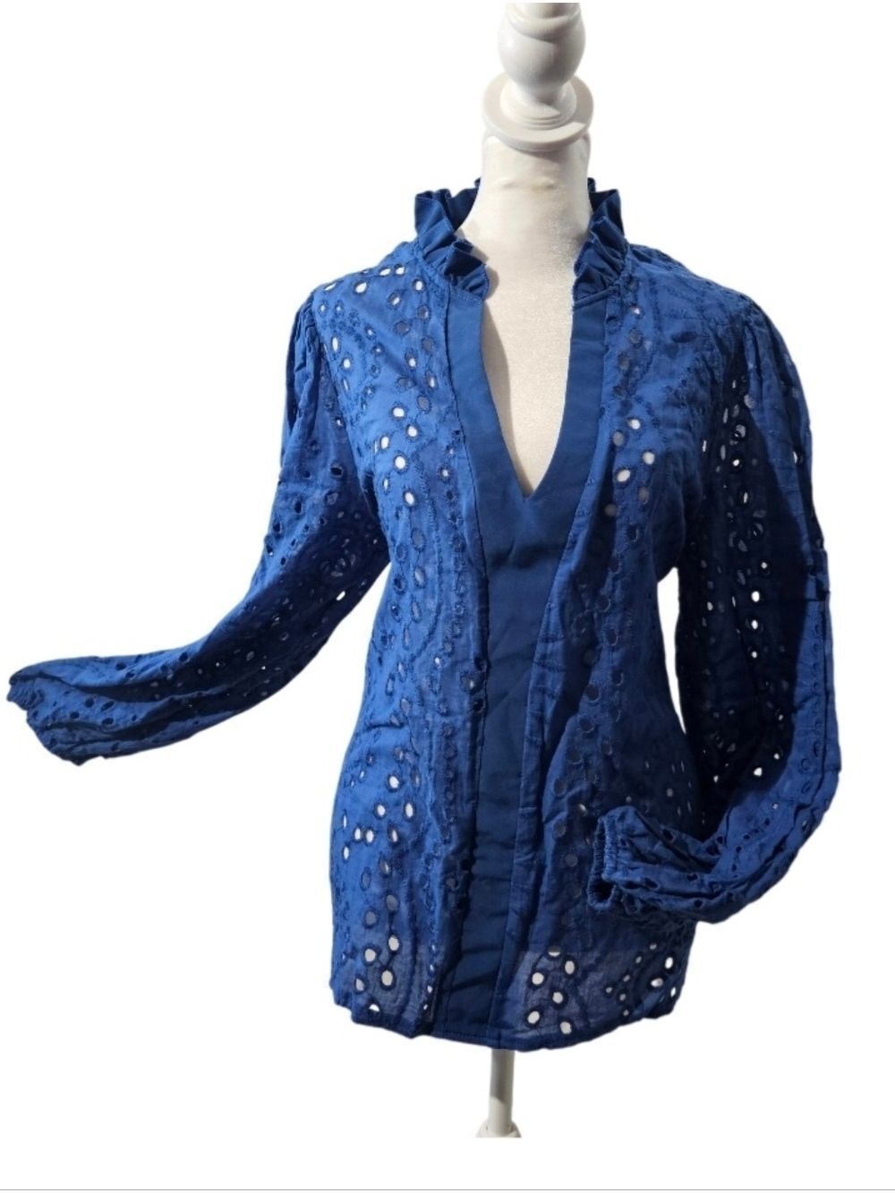 Shein XL Blue Floral Eyelet Embroidery Ruffle Neck Deep V Boho Top Vacation EUC - Picture 6 of 17